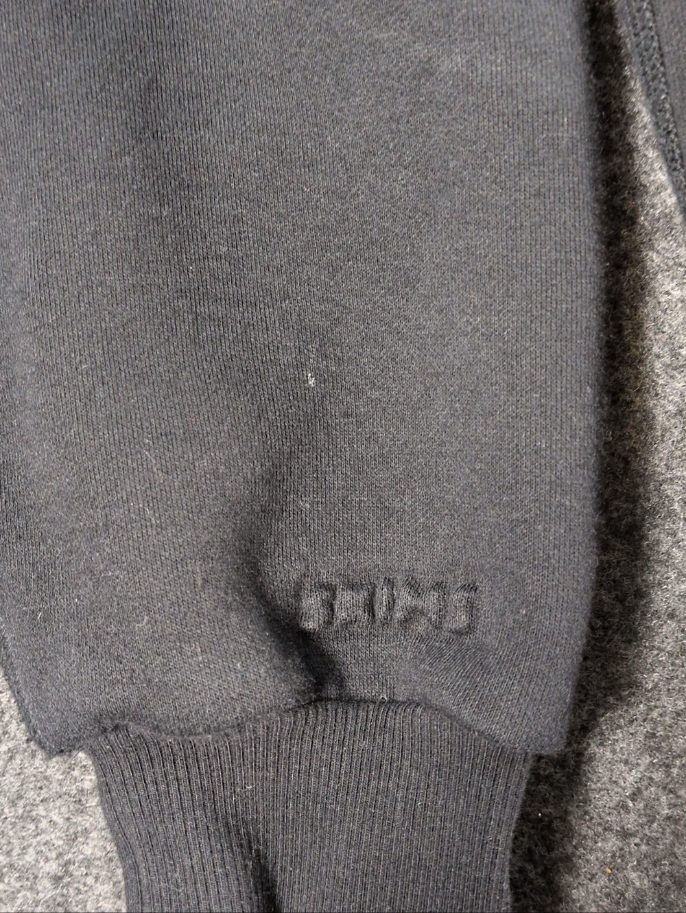 Skims Pullover Hoodie Sweatshirt - Picture 9 of 9